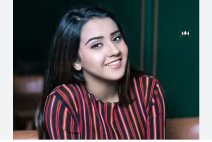 Roshni walia Age, Weight, Height, Family, NetWorth And Career 2026